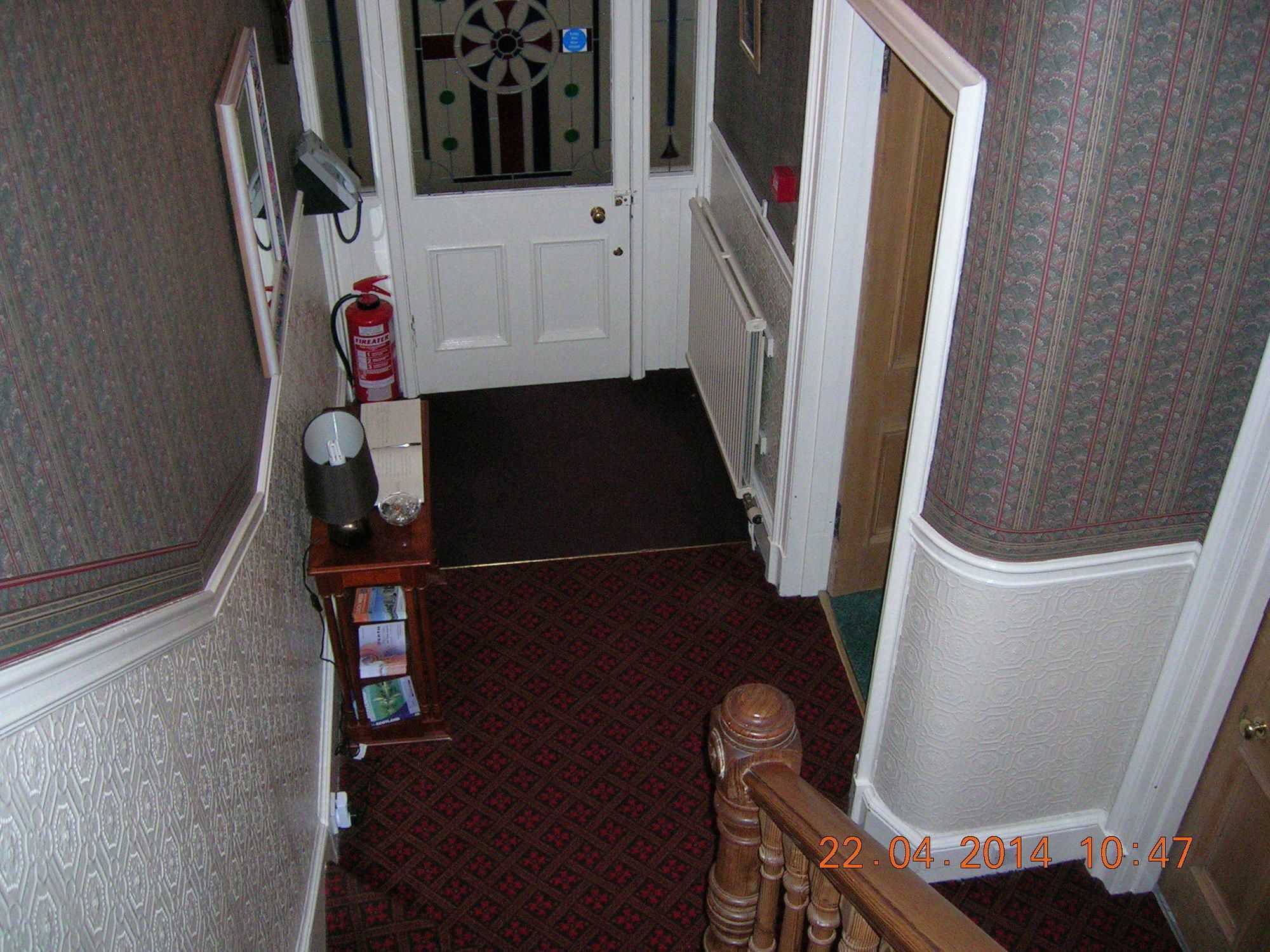 Achnacarry Guest House Perth Exterior photo
